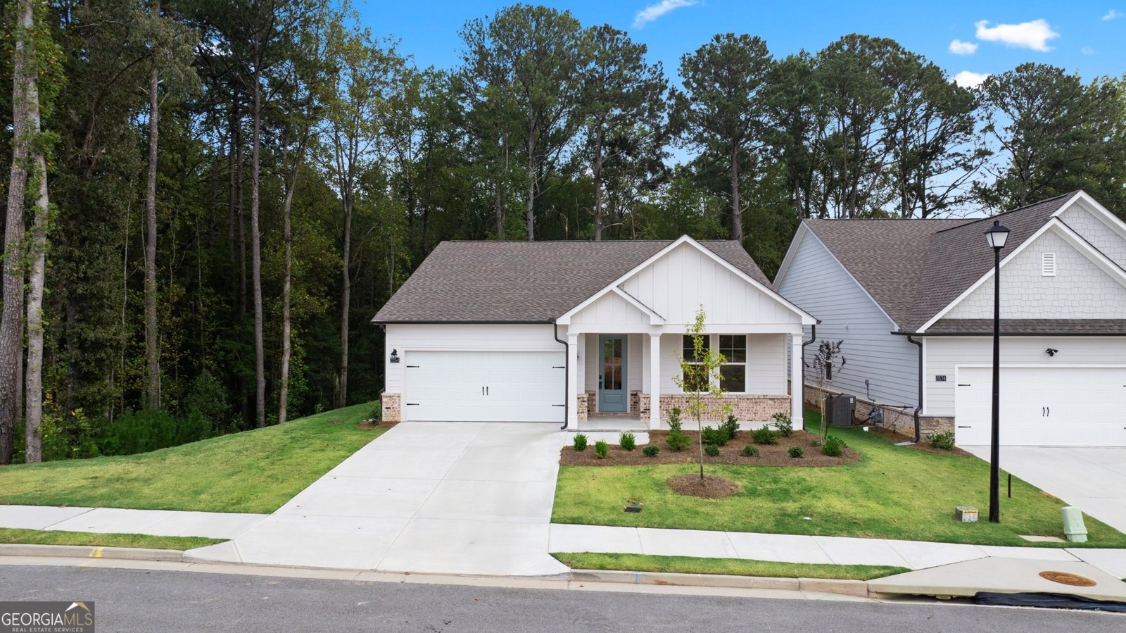 3564 Arrow Root Circle Loganville - 2