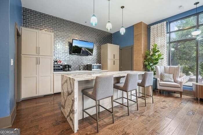 795 Hammond Drive Atlanta - 23