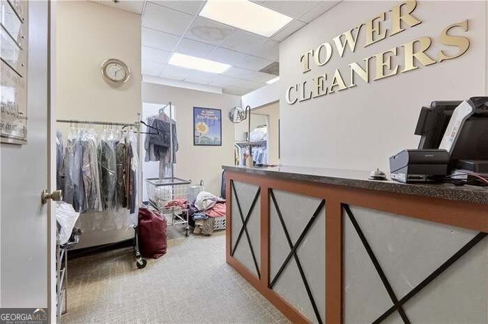 795 Hammond Drive Atlanta - 7