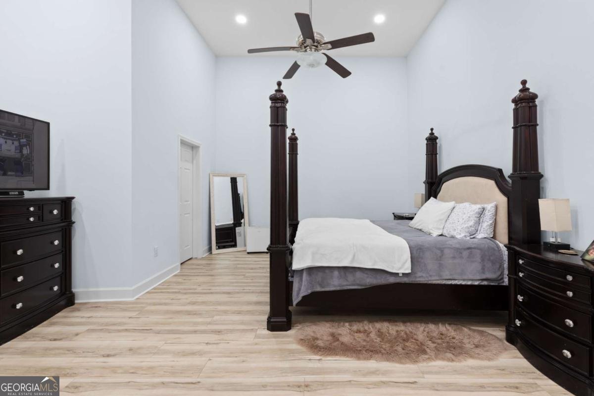 3350 Wildwood Road Suwanee - 34