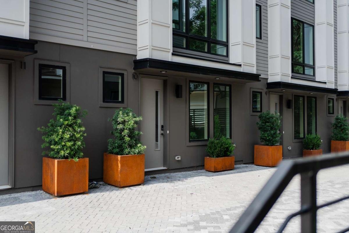 1160 Ormewood Avenue Atlanta - 3