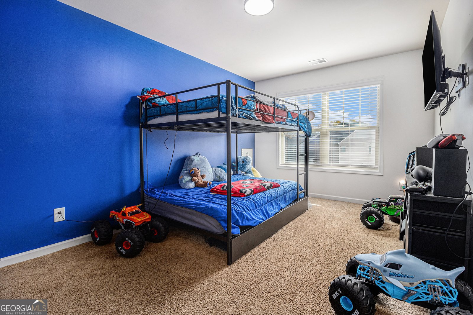 4056 Ironwood Drive Atlanta - 23