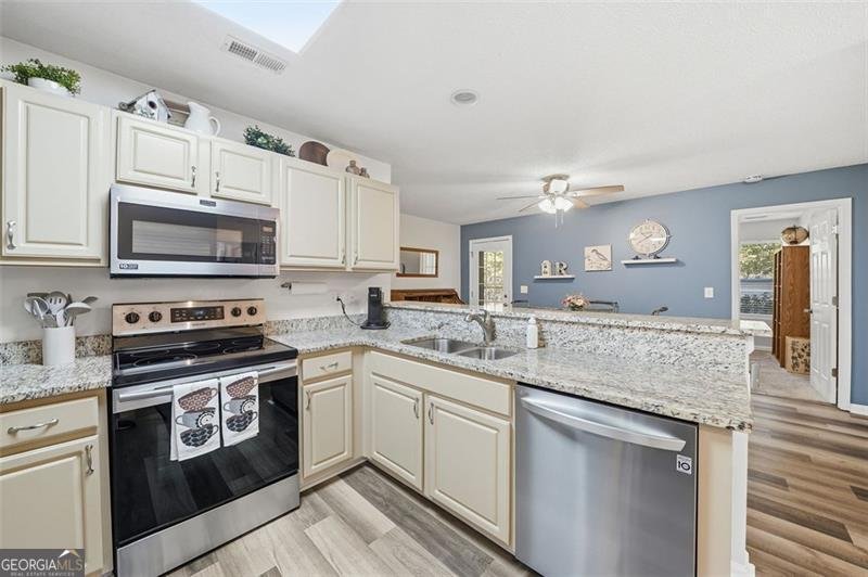 59 Akers Lake Drive Moreland - 13