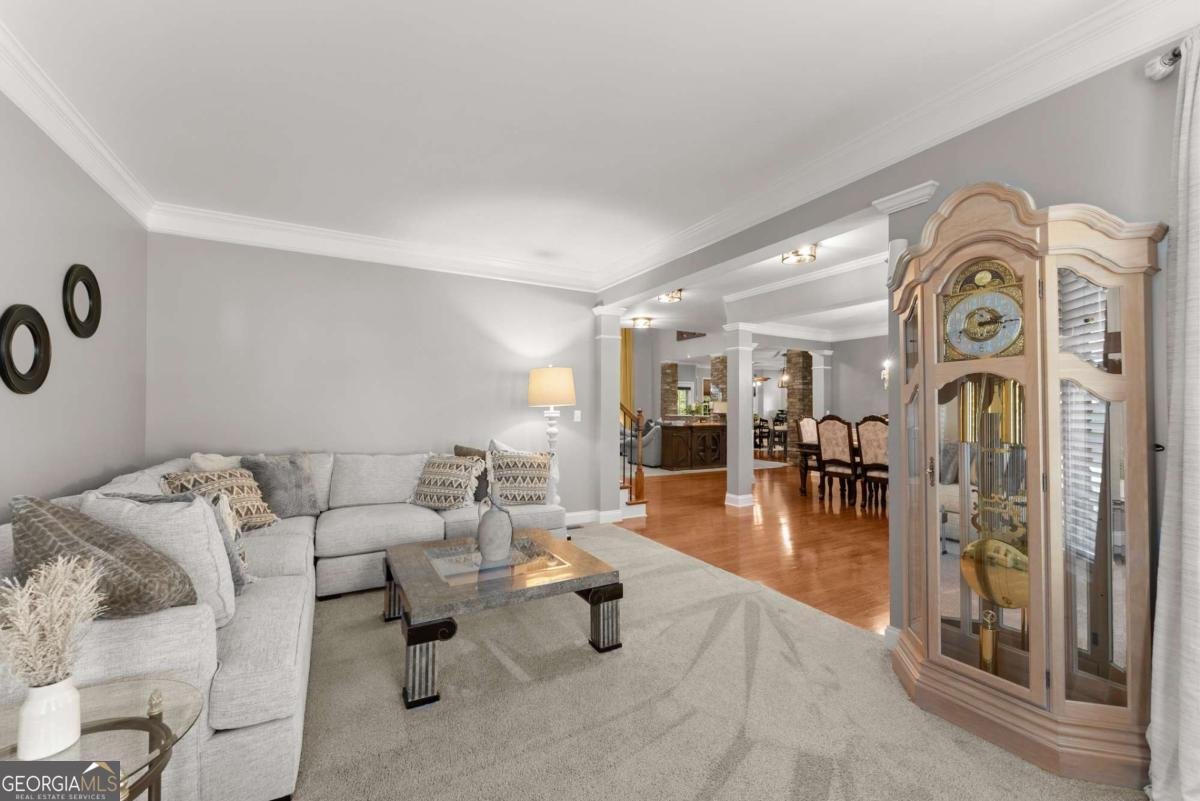 6380 Lake Oak Landing Cumming - 17