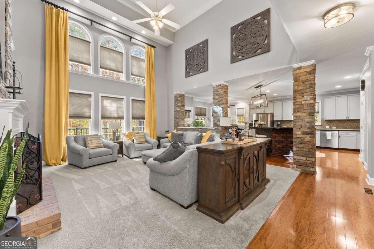 6380 Lake Oak Landing Cumming - 4