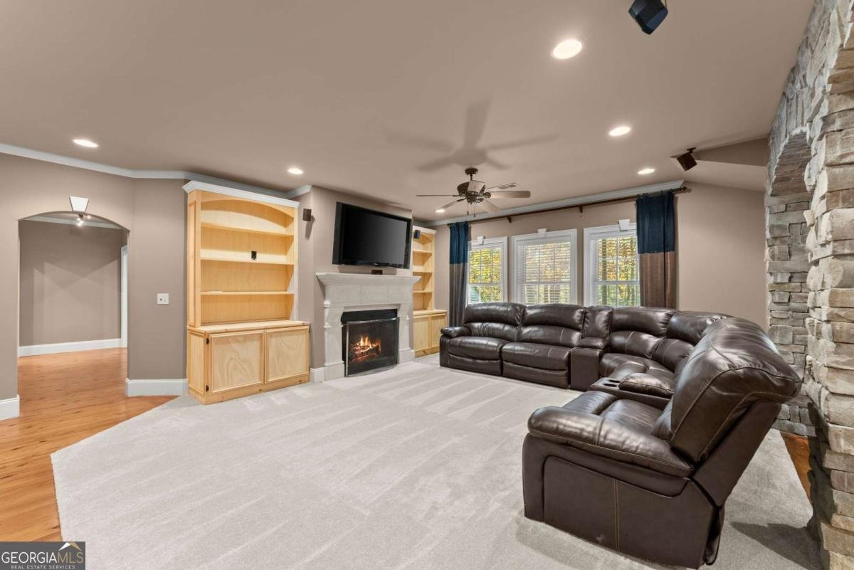 6380 Lake Oak Landing Cumming - 42