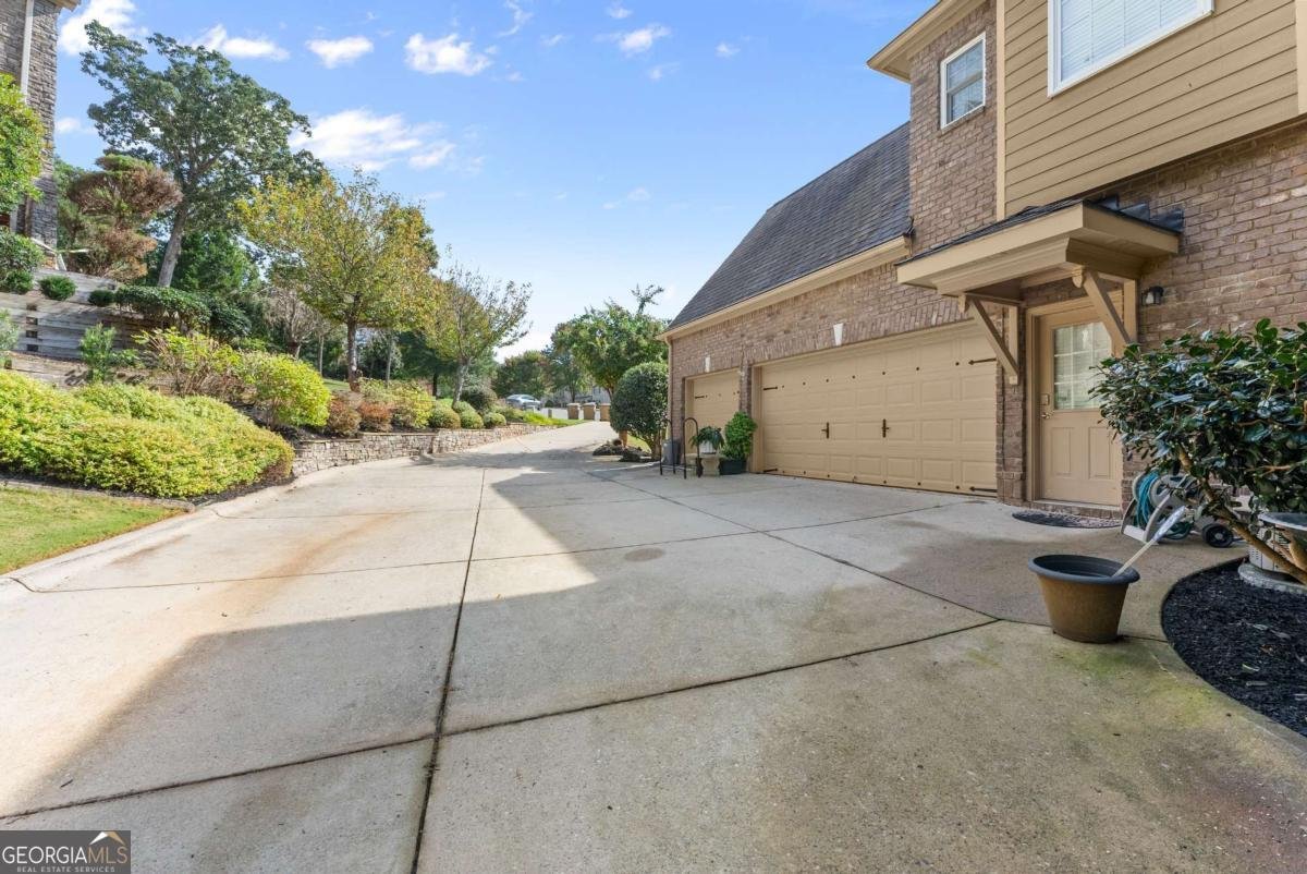 6380 Lake Oak Landing Cumming - 58