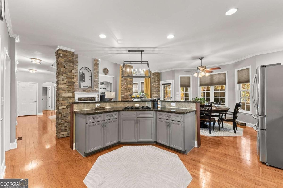 6380 Lake Oak Landing Cumming - 7