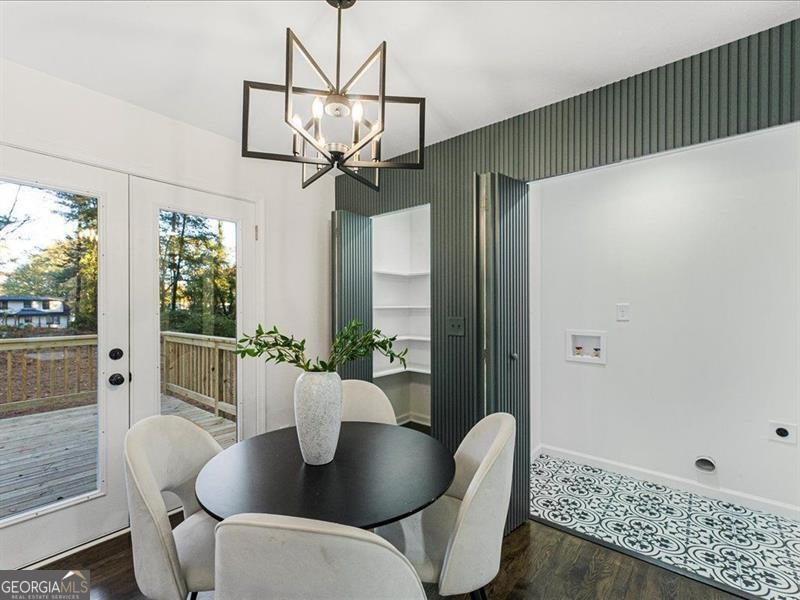 4720 Ben Hill Road Atlanta - 28