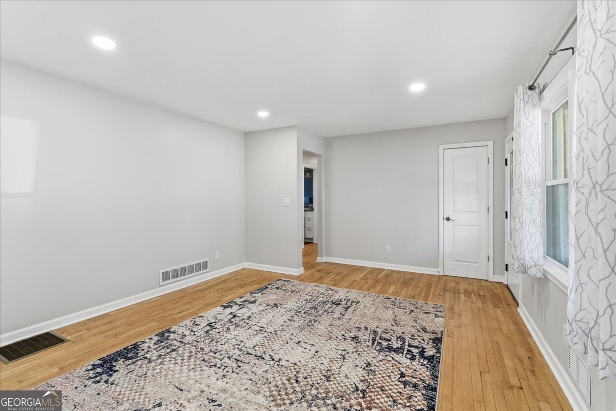 681 Manor Ridge Drive Mableton - 9