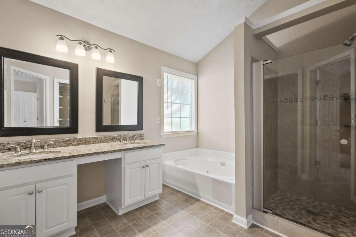 1442 GLENOVER Circle Marietta - 16