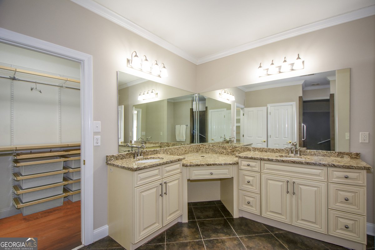 1000 Sterling Court Roswell - 28