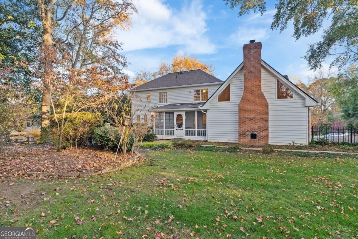 3806 Winters Hill Drive Atlanta - 2