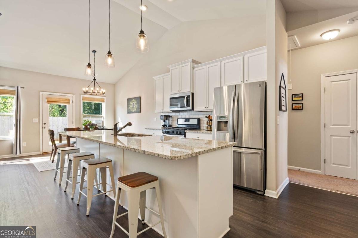 383 Brighton Park Circle Hoschton - 16