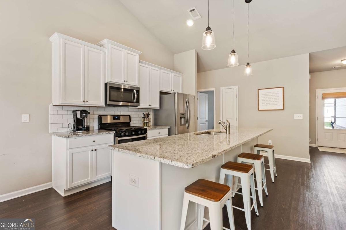 383 Brighton Park Circle Hoschton - 17