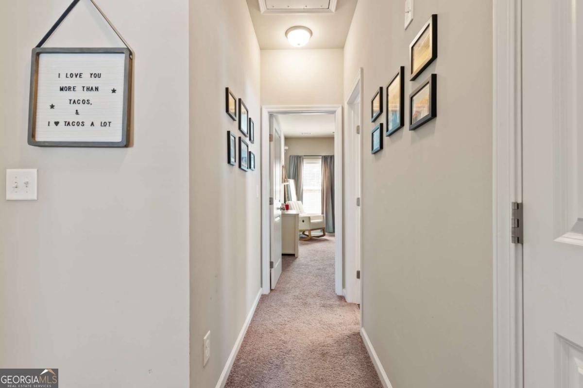 383 Brighton Park Circle Hoschton - 2