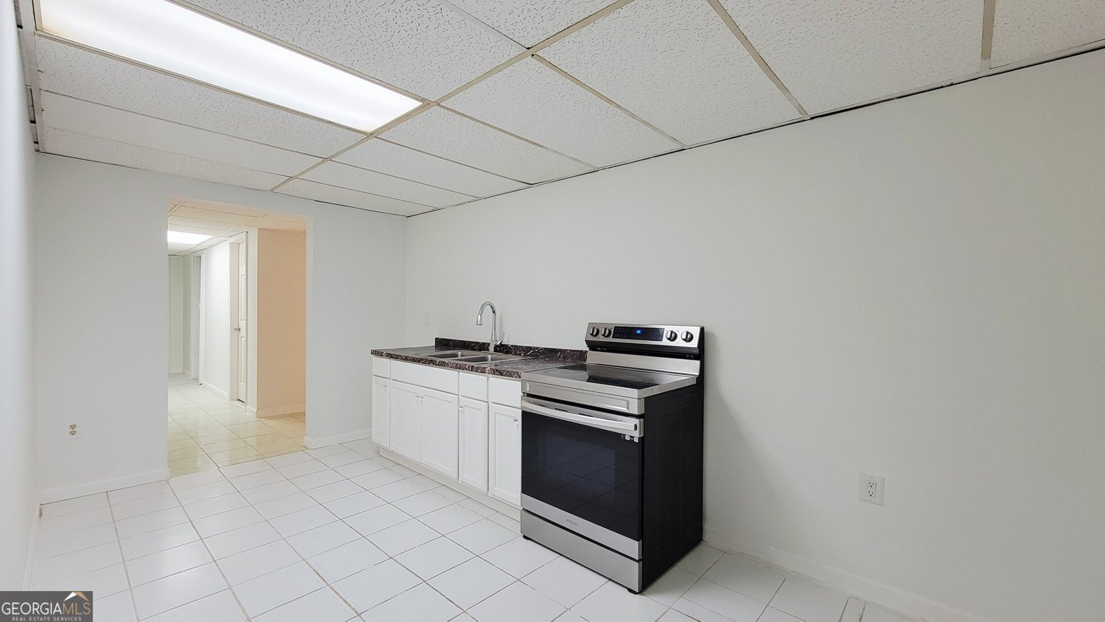 6061 Winview Drive Forest Park - 24