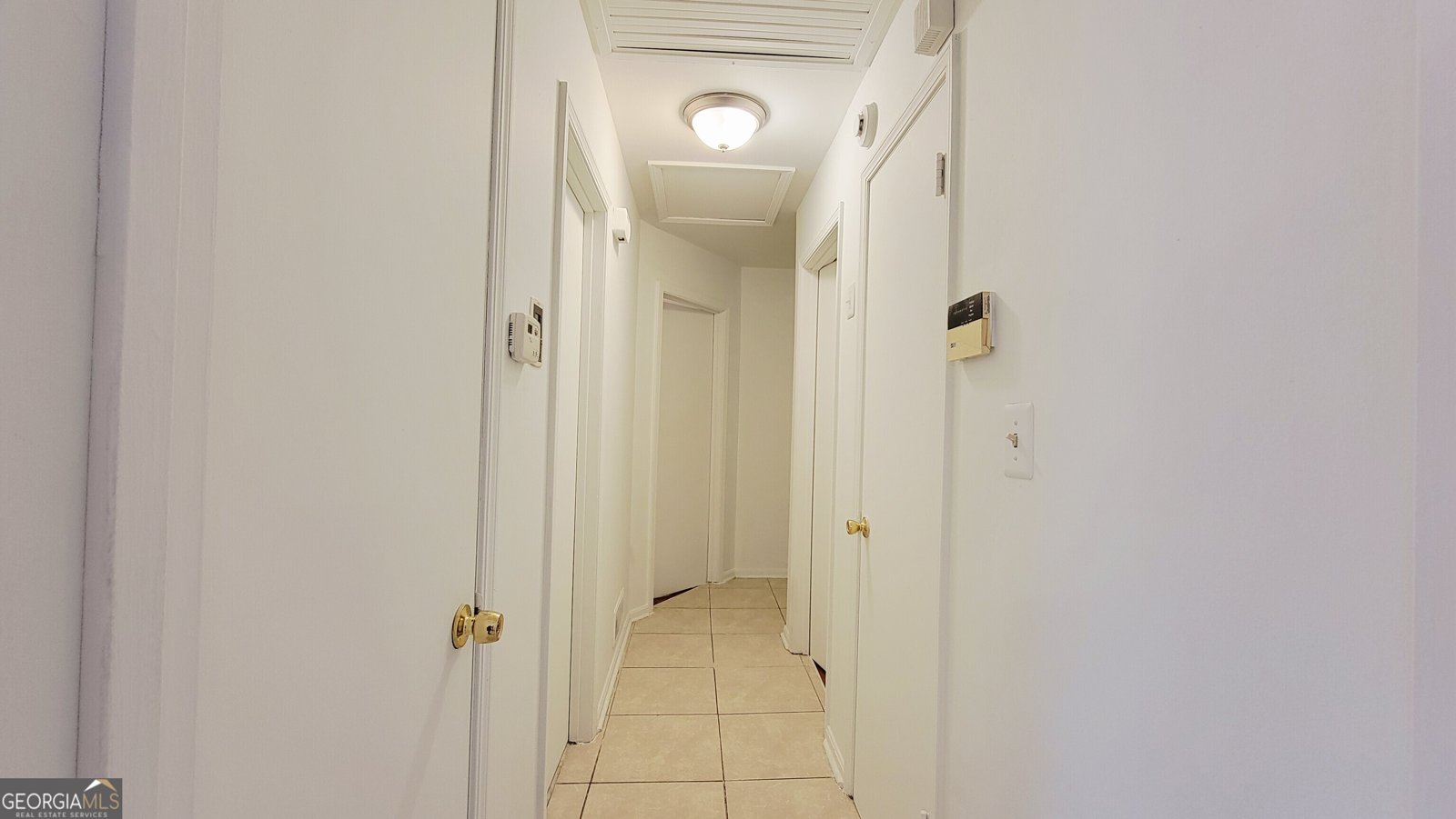 6061 Winview Drive Forest Park - 8