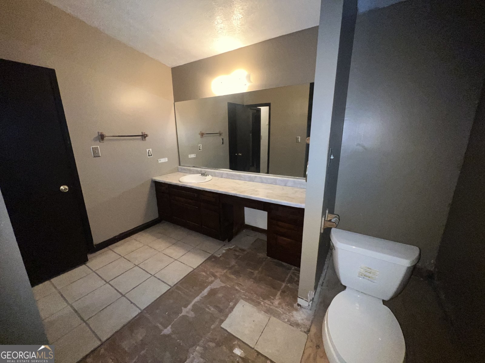 1112 Reynolds Court Morrow - 28