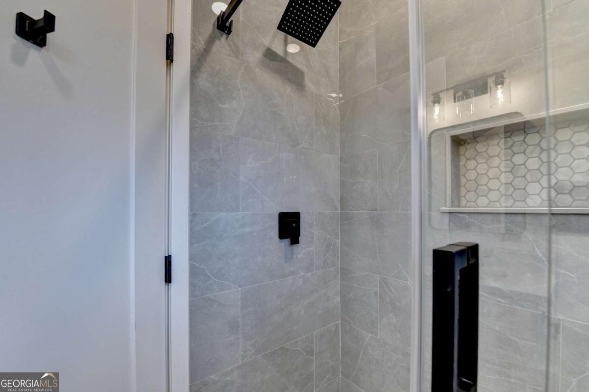 4557 Duncan Drive Sugar Hill - 27