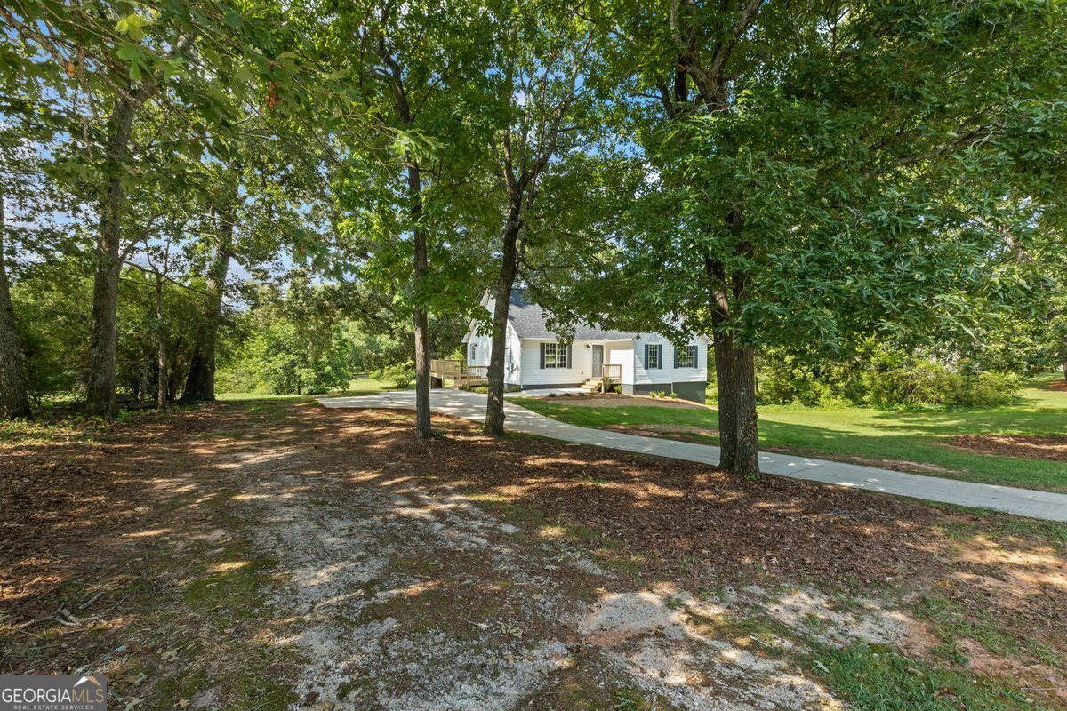 690 Laney Road Locust Grove - 4