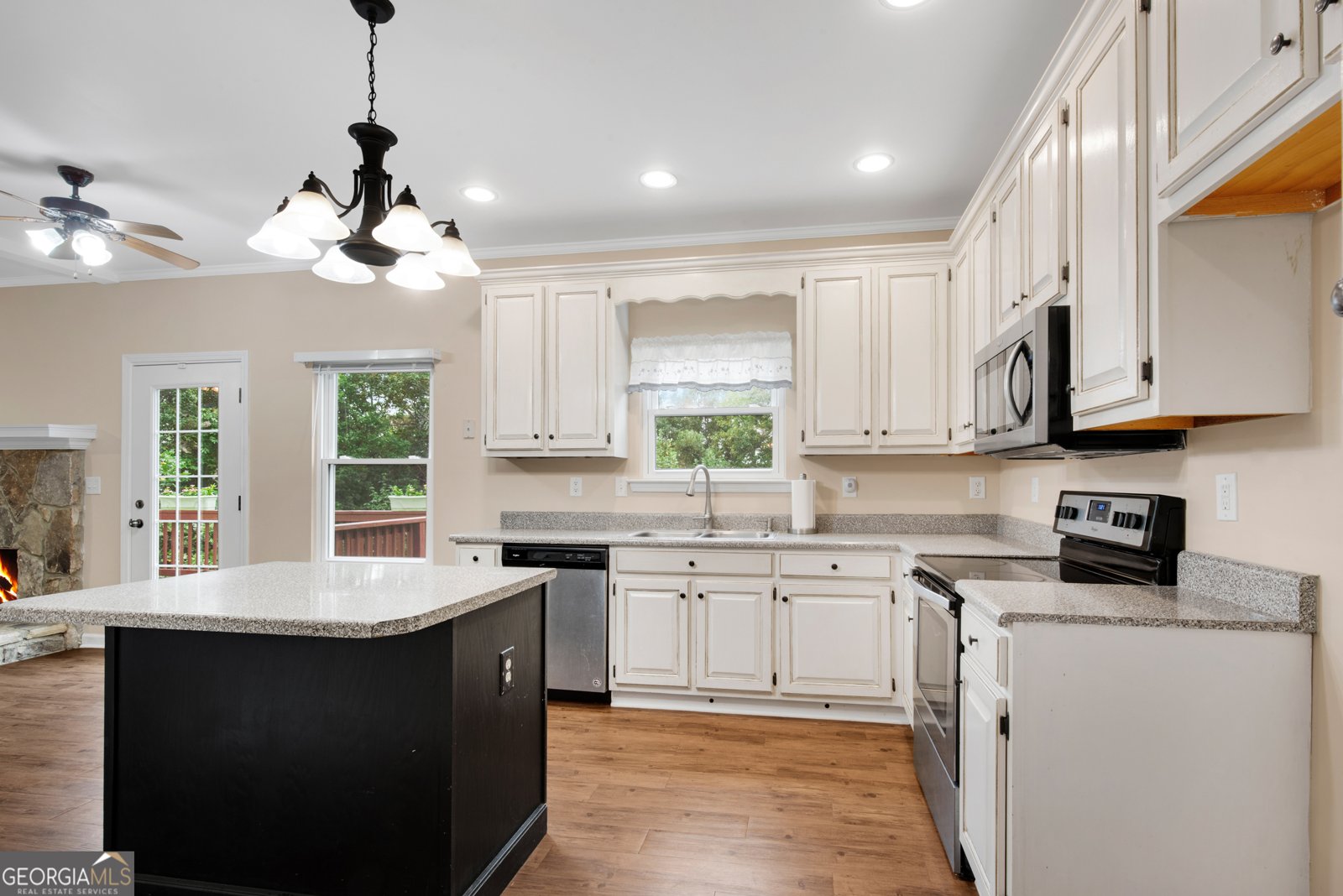 88 Hill City Trail Jasper - 18