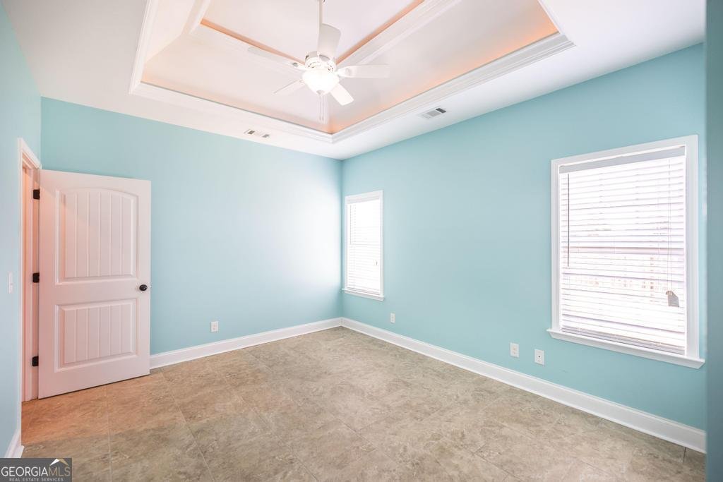 35 Falcon Crest Way Byron - 14