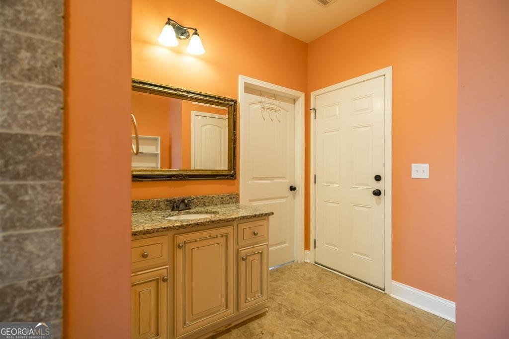 35 Falcon Crest Way Byron - 15