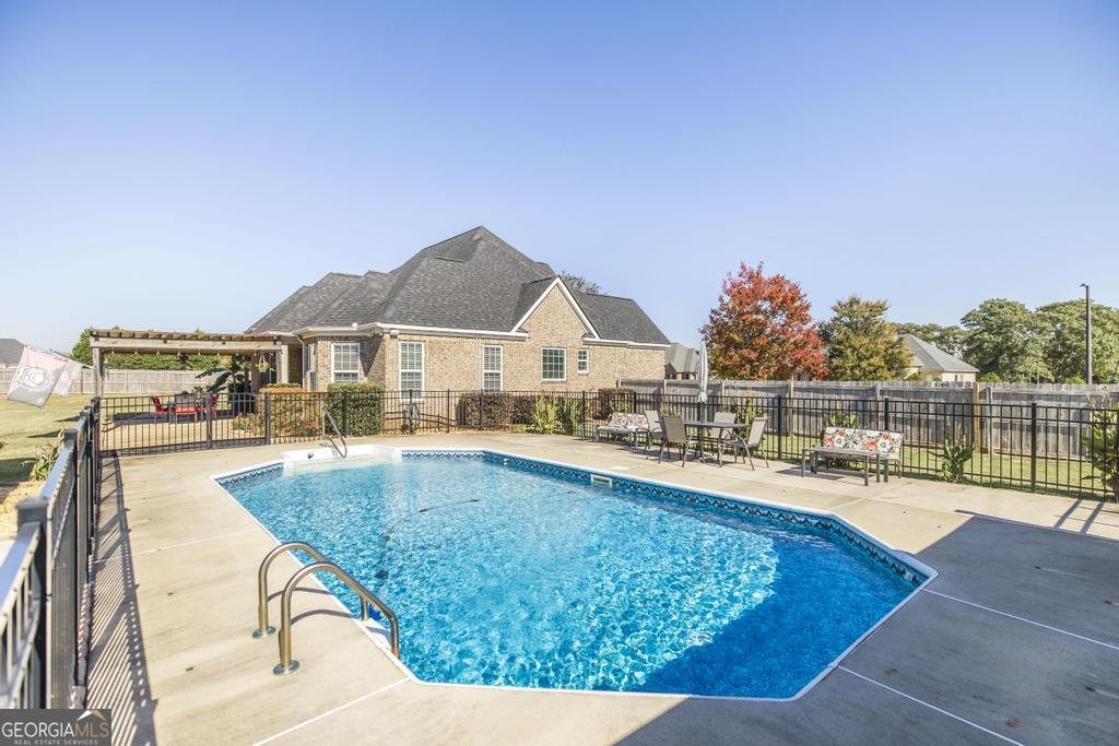 35 Falcon Crest Way Byron - 5