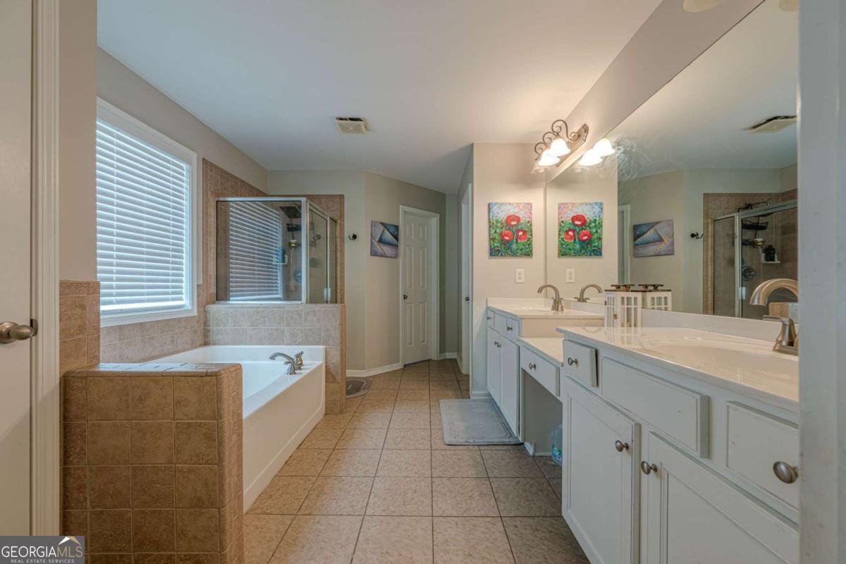 890 Sapphire Lane Sugar Hill - 26