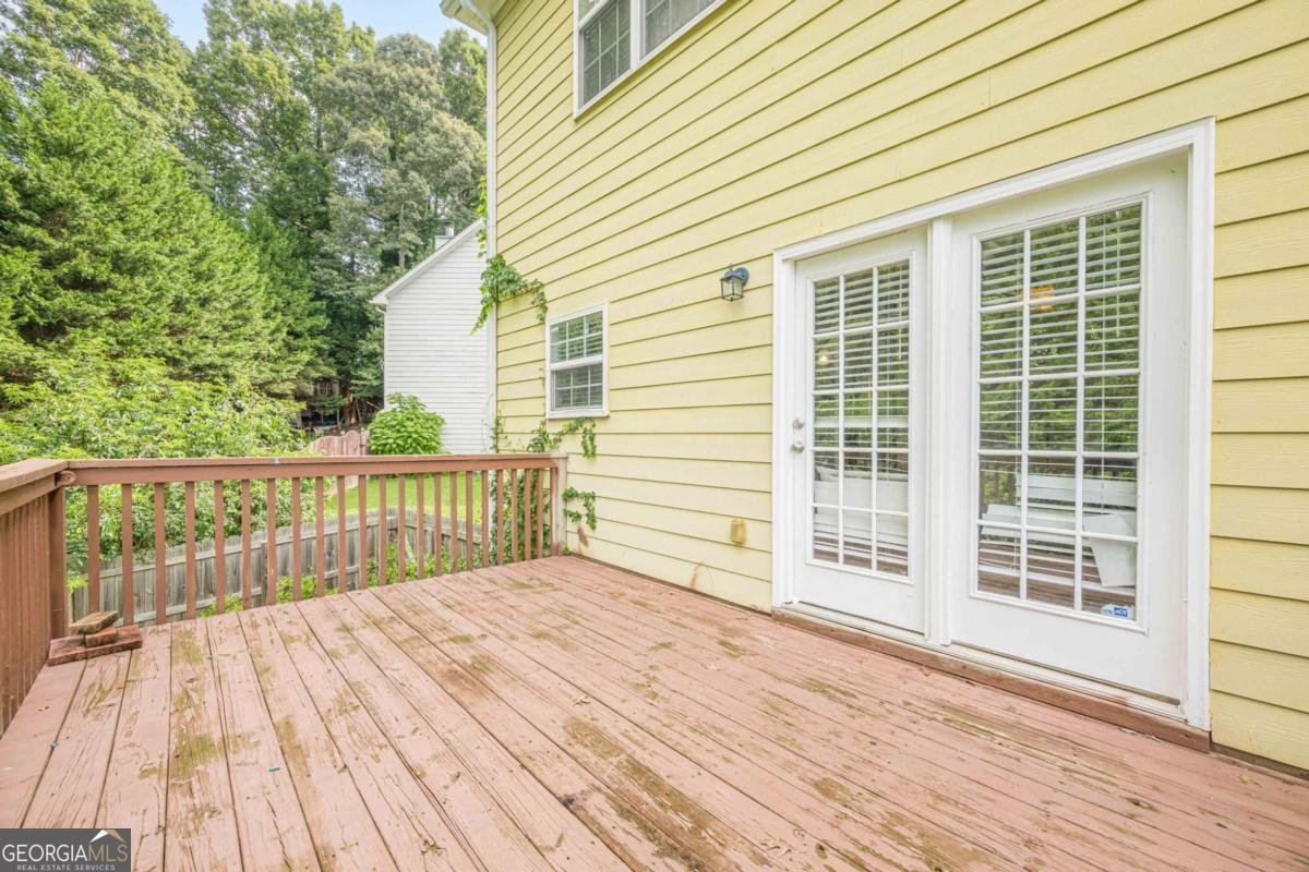 890 Sapphire Lane Sugar Hill - 46