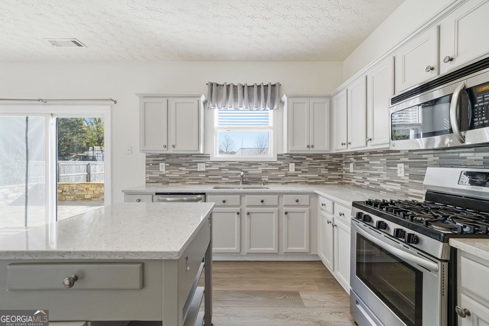 204 Winterbury Drive Canton - 17