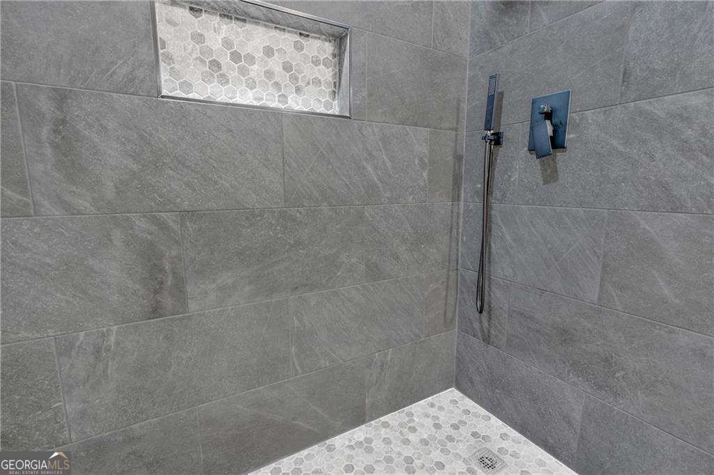 850 Greenhedge Drive Stone Mountain - 16