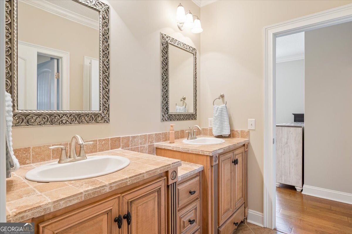 104 Majestic Drive Brunswick - 44