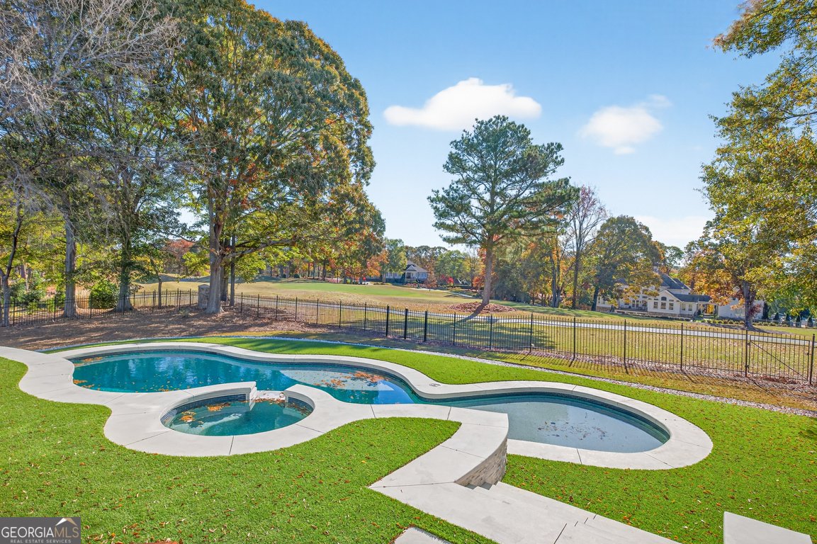 5317 Legends Drive Braselton - 66