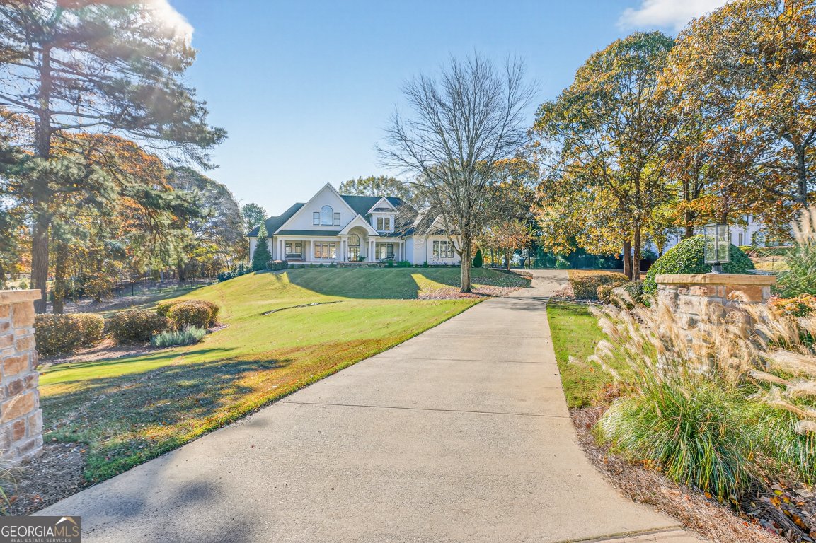 5317 Legends Drive Braselton - 73