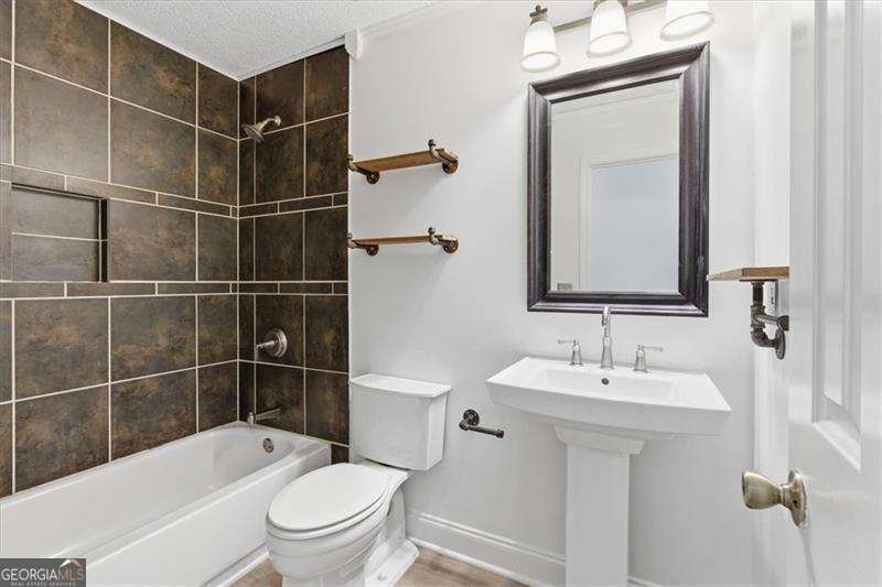 1865 Hickory Creek Court Acworth - 1