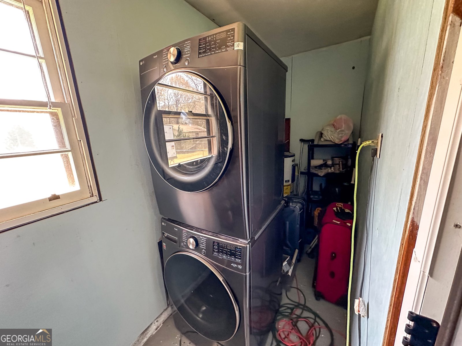 838 Virginia Lane Hull - 2