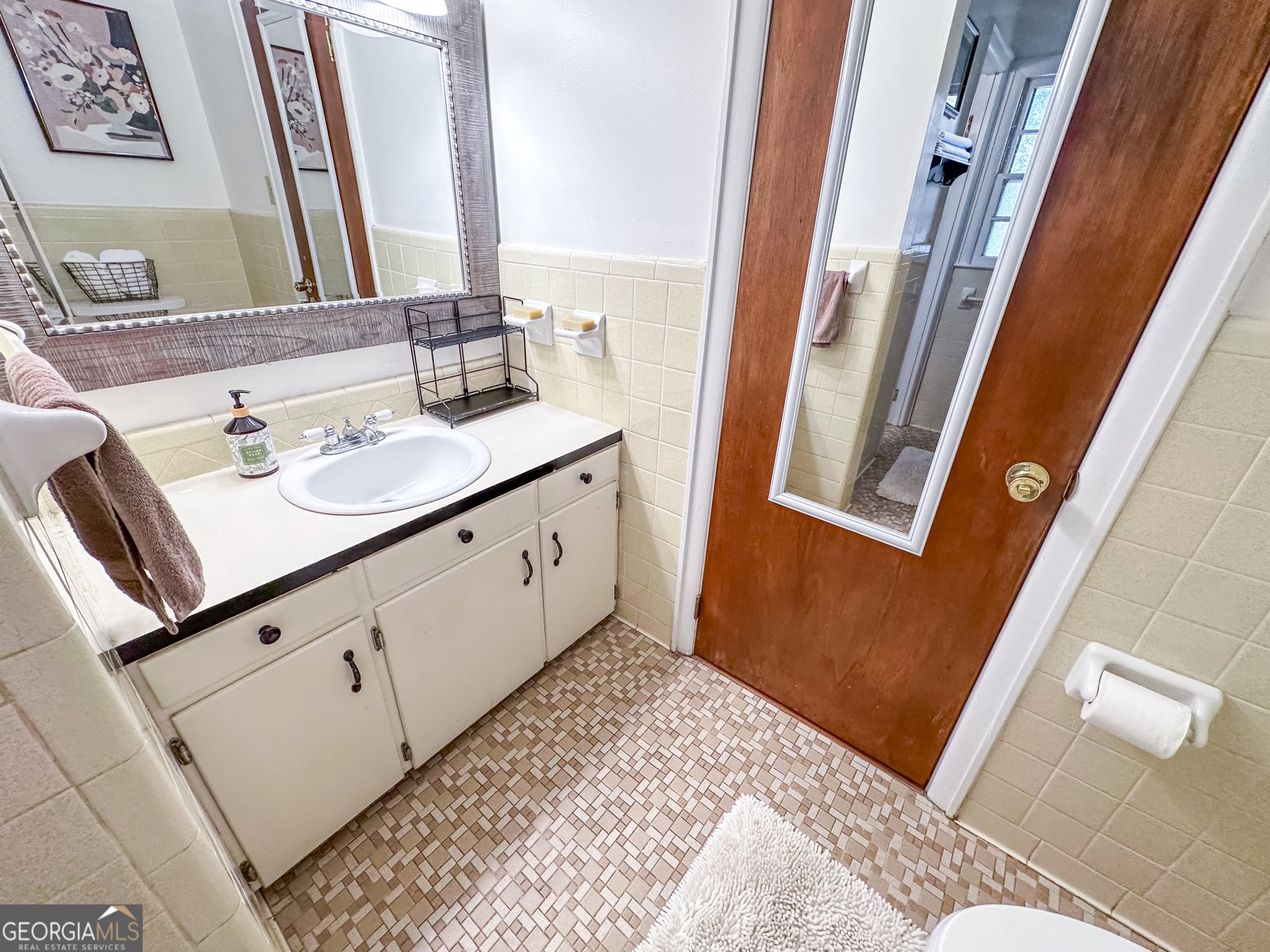 838 Virginia Lane Hull - 28