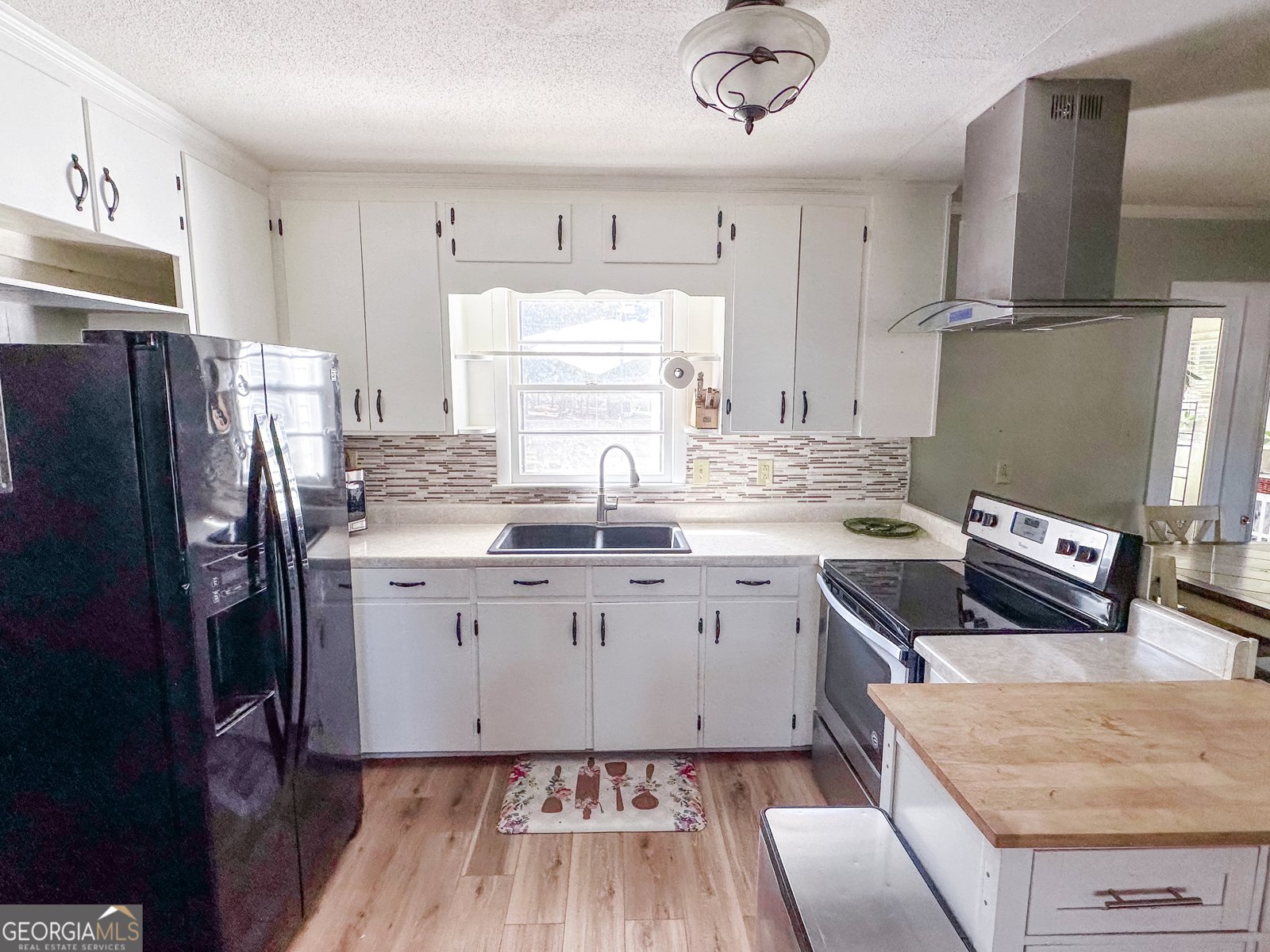 838 Virginia Lane Hull - 8