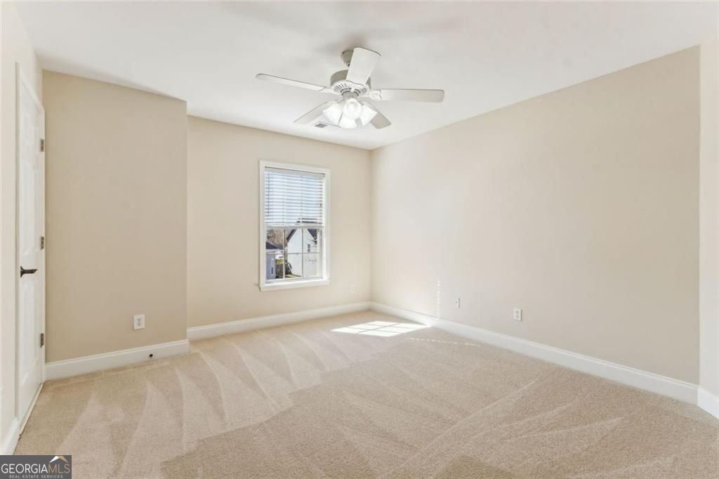 1049 Amber Waves Avenue Hoschton - 38