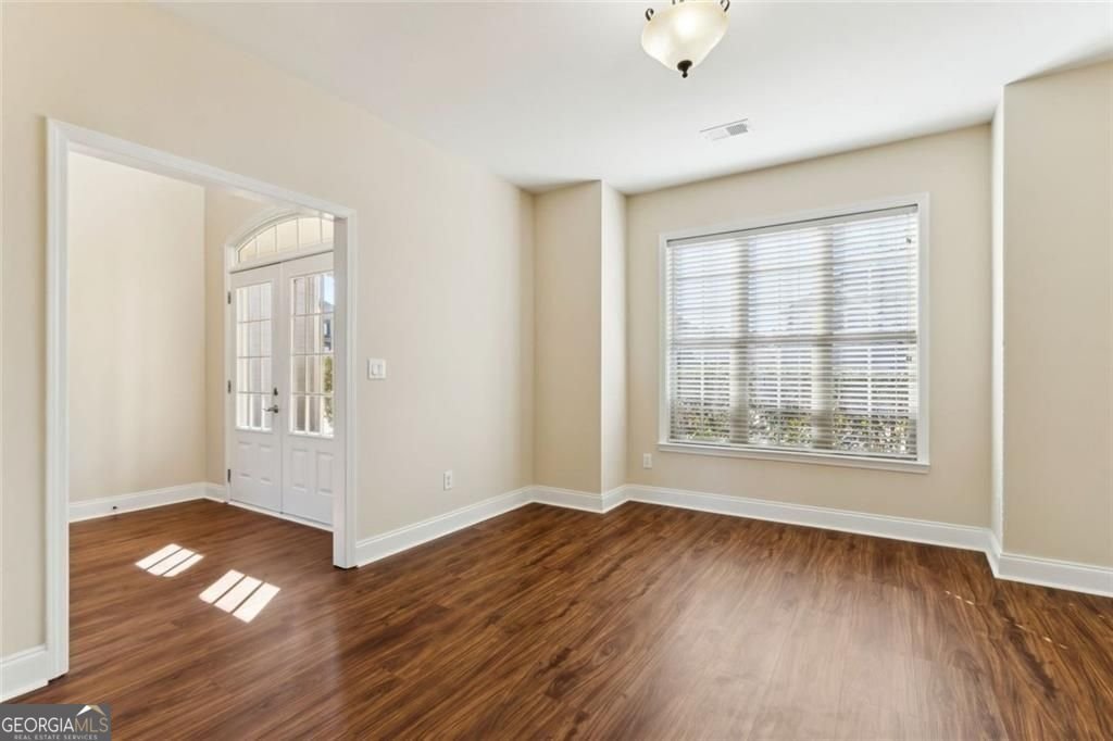 1049 Amber Waves Avenue Hoschton - 4