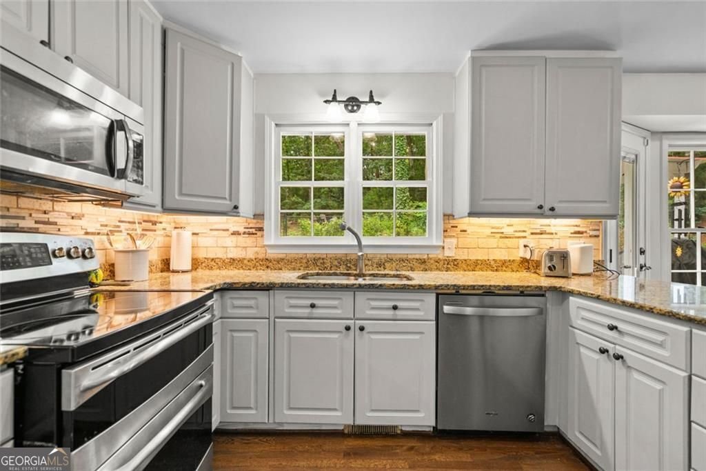 3000 Chamonix Drive Cumming - 17