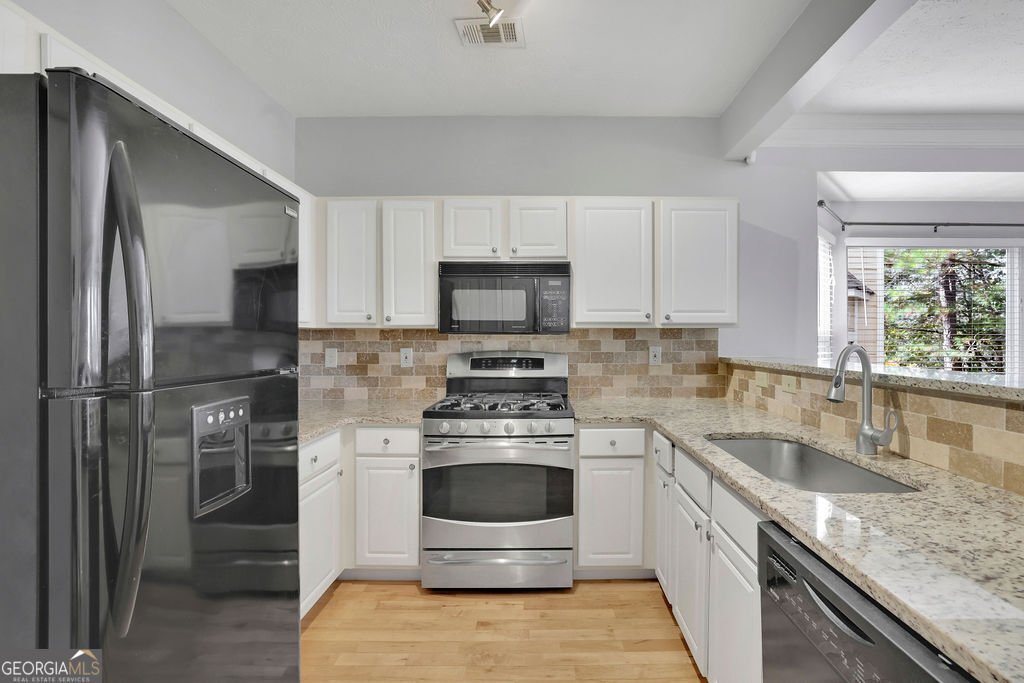 4085 Spring Cove Drive Duluth - 14