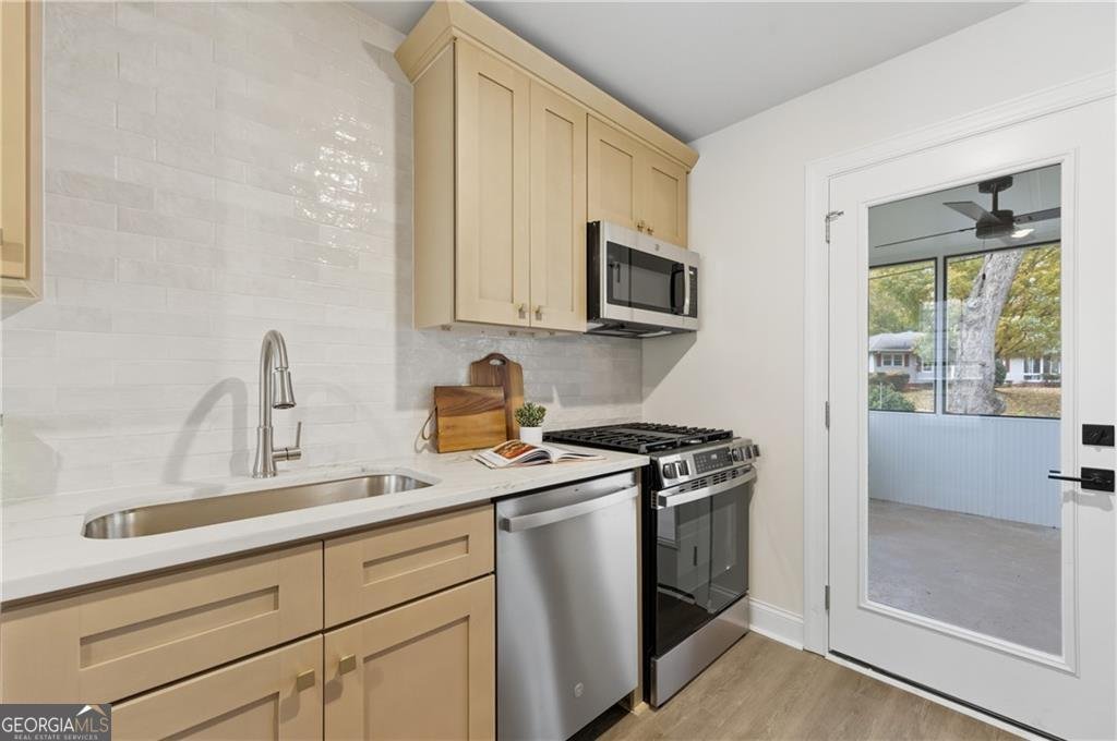 180 Summit Avenue Marietta - 17