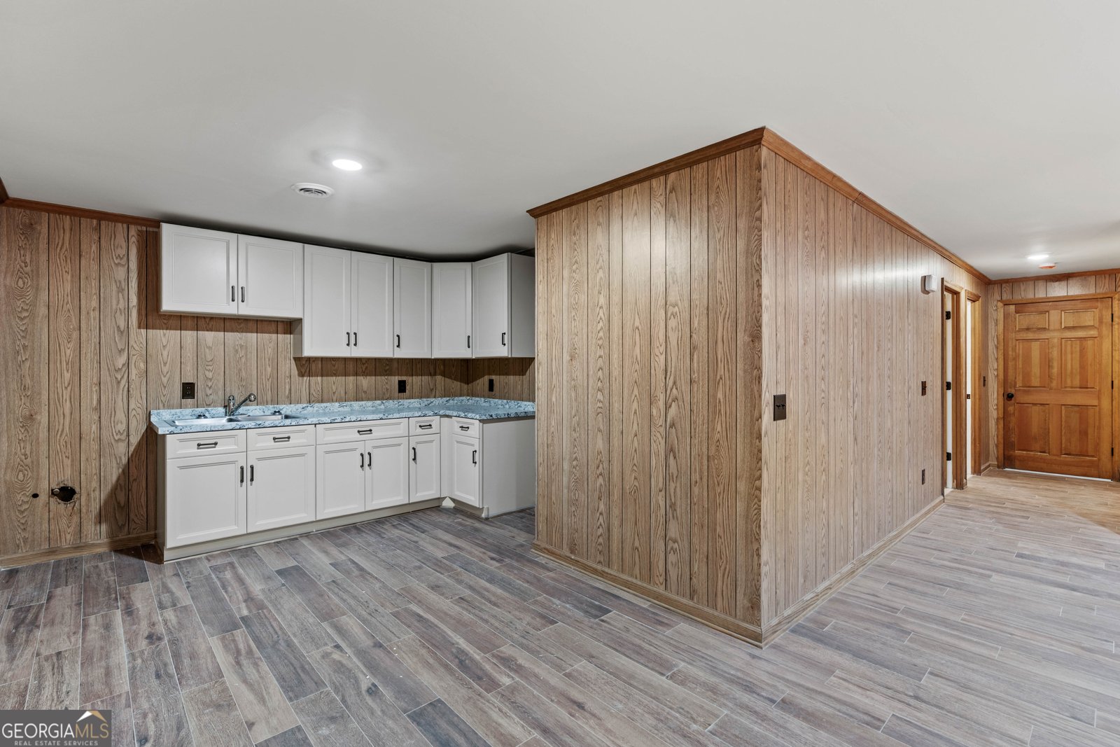 6421 Holly Springs Road Clermont - 40