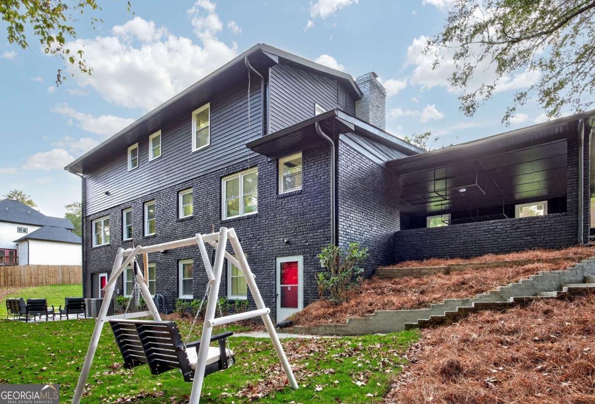 1316 Adams Drive Atlanta - 1