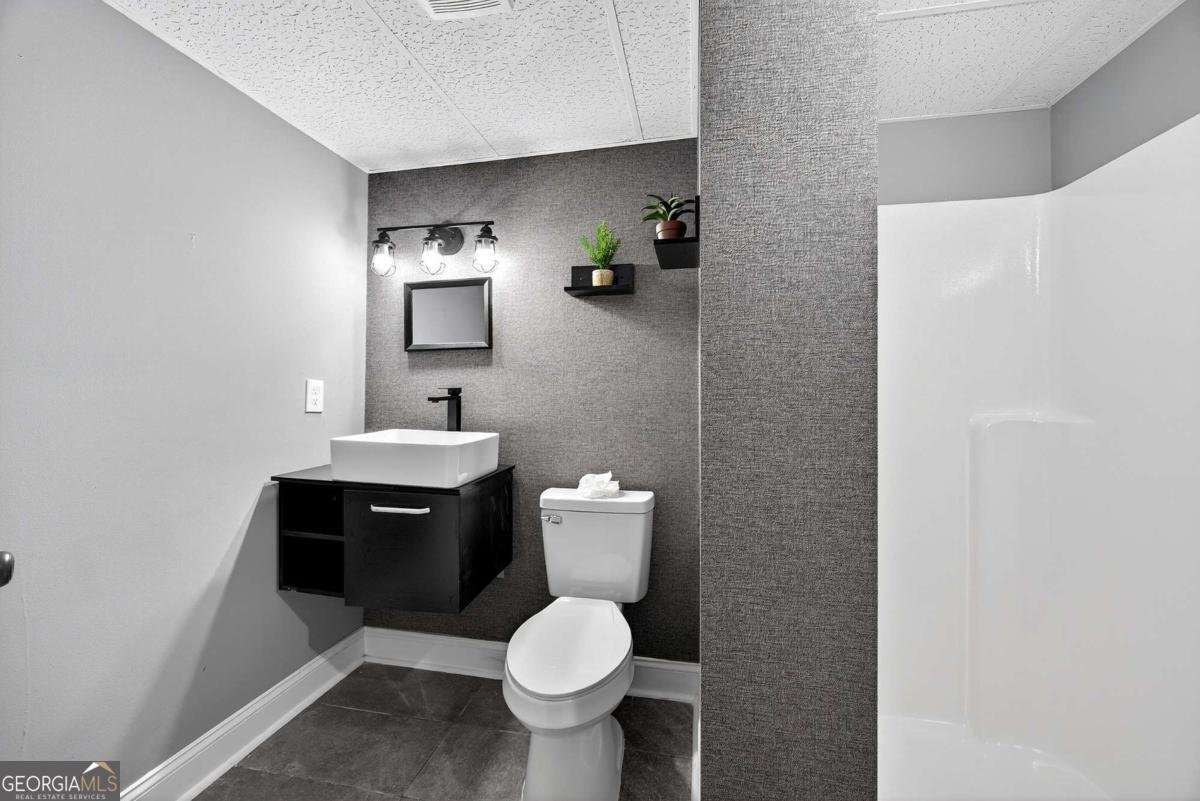 1316 Adams Drive Atlanta - 38