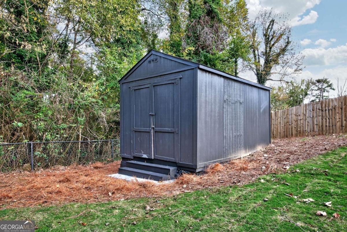 1316 Adams Drive Atlanta - 4