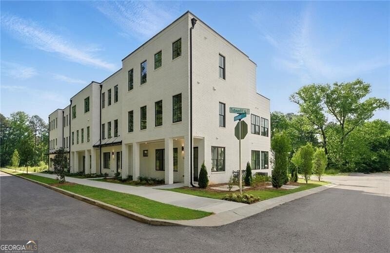 2206 Carlton Court Atlanta - 1